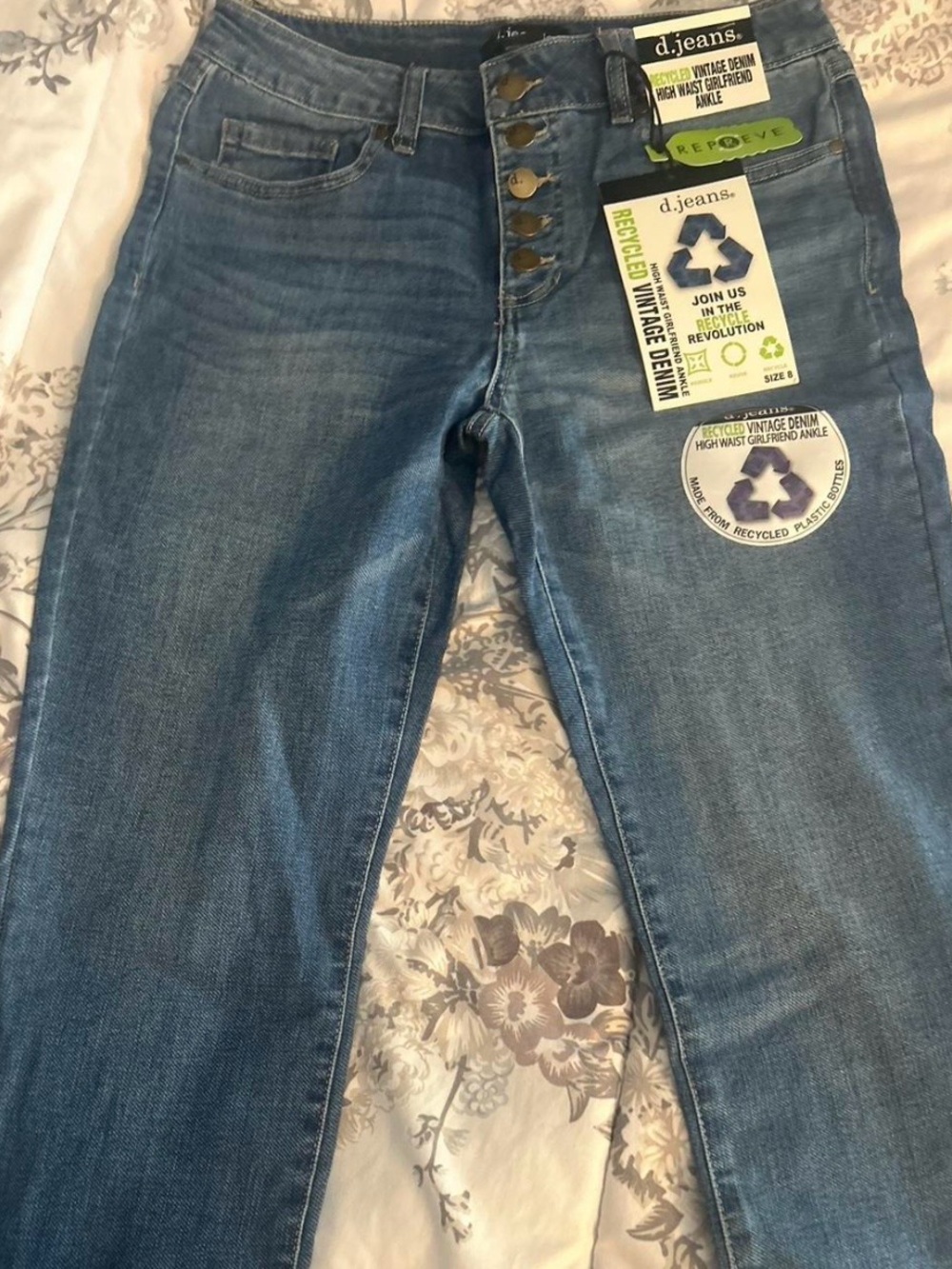 d. jeans High-Rise Medium Blue Vintage Wash Women's Jeans